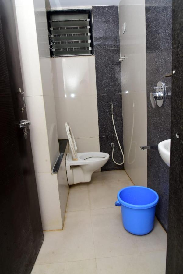 Nivant Lodge Solapur Exterior photo